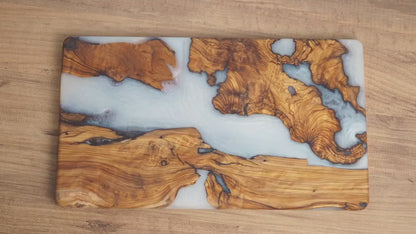 epoxy cutting board